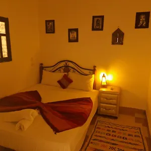 Chennaoui Hotel typu riad