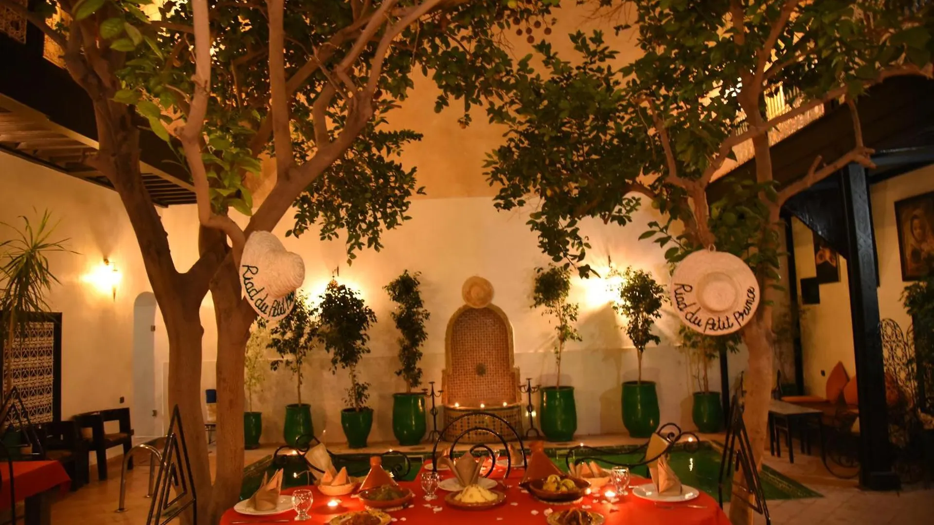 ****  Riad Du Petit Prince Marrakesh Marokko